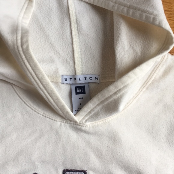 Gap - Picture 4 of 5